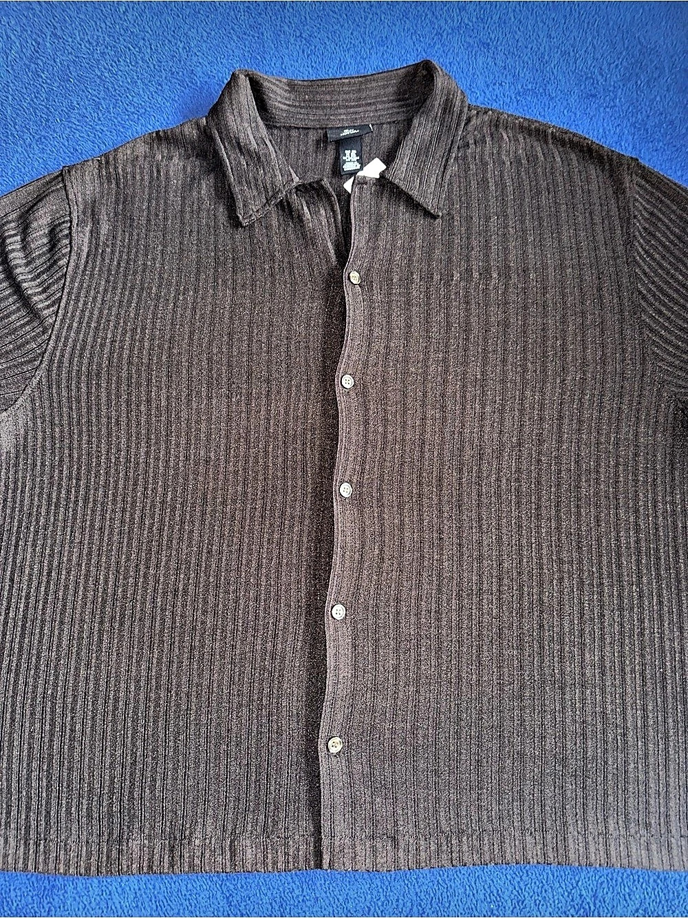 Mens H&M Loose Fit Textured Weave Short Sleeve Button Up Shirt 3X Brown NWT - Picture 3 of 9